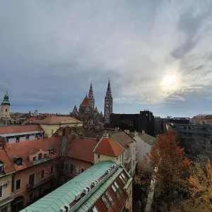 https://ndor-apartman-szeged-dm-panormval.szeged-hotels.com